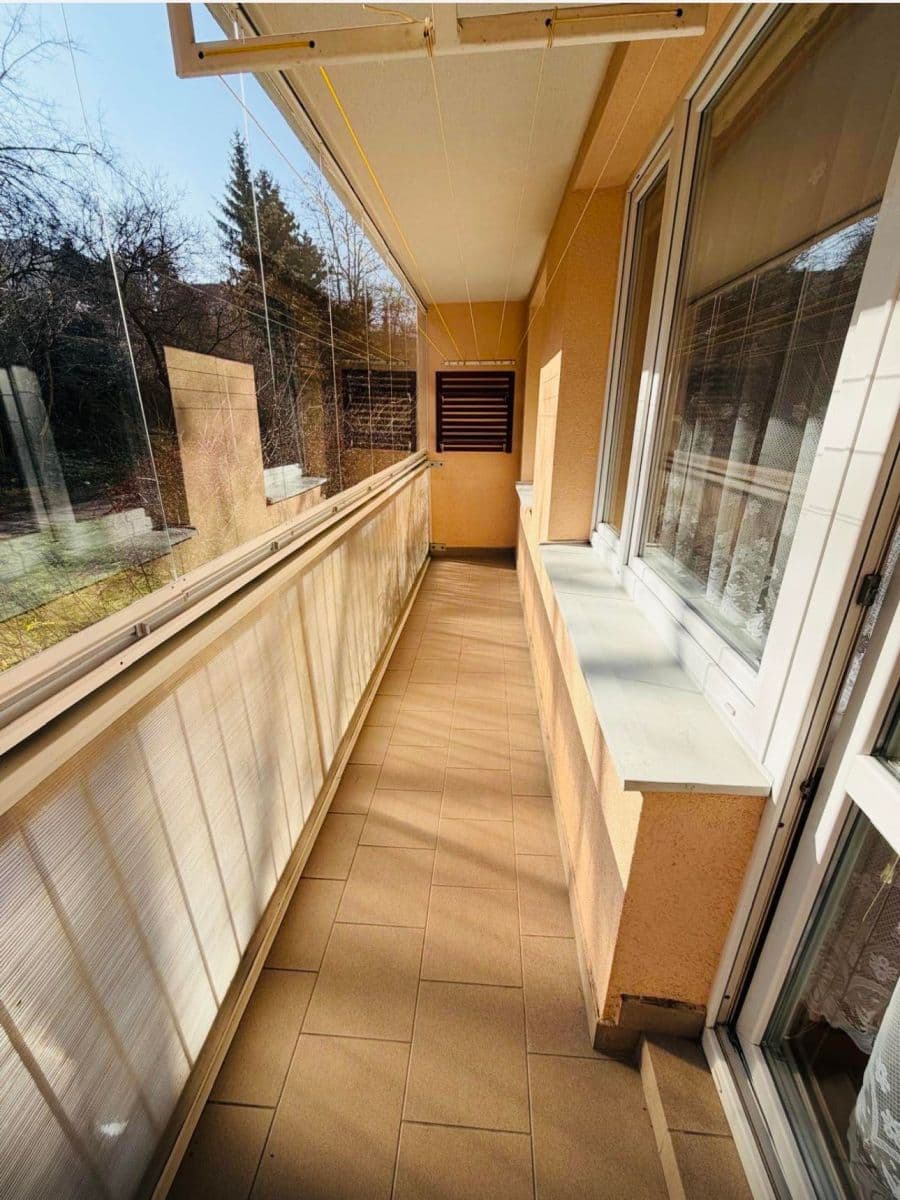 Prodej bytu 3+1 71 m², Ohradní, Praha, Praha Prodej bytu 3+1 71 m², Ohradní, Praha, Praha