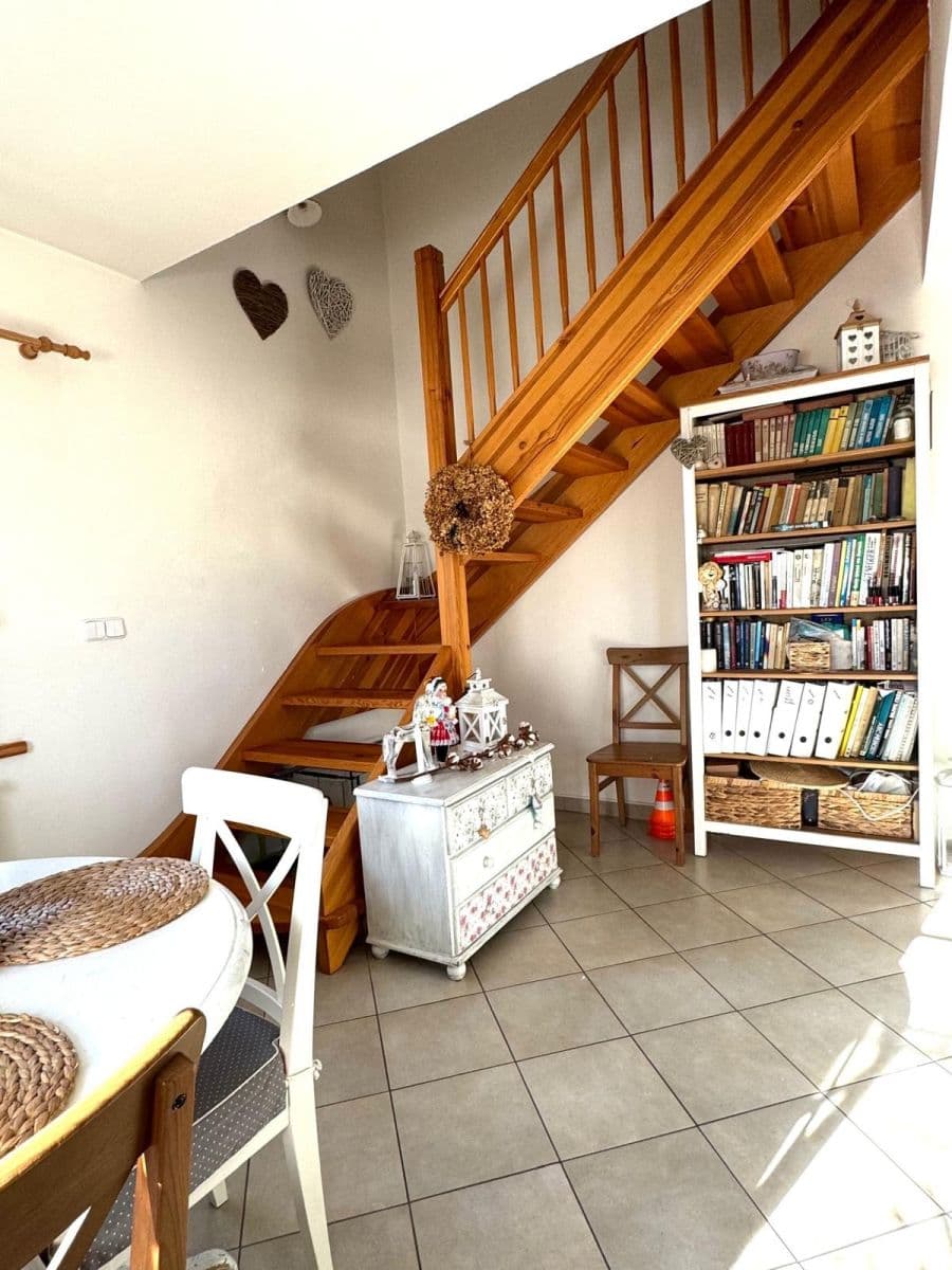 Prodej domu 110 m², pozemek 1.974 m², Holany, Liberecký kraj Prodej domu 110 m², pozemek 1.974 m², Holany, Liberecký kraj
