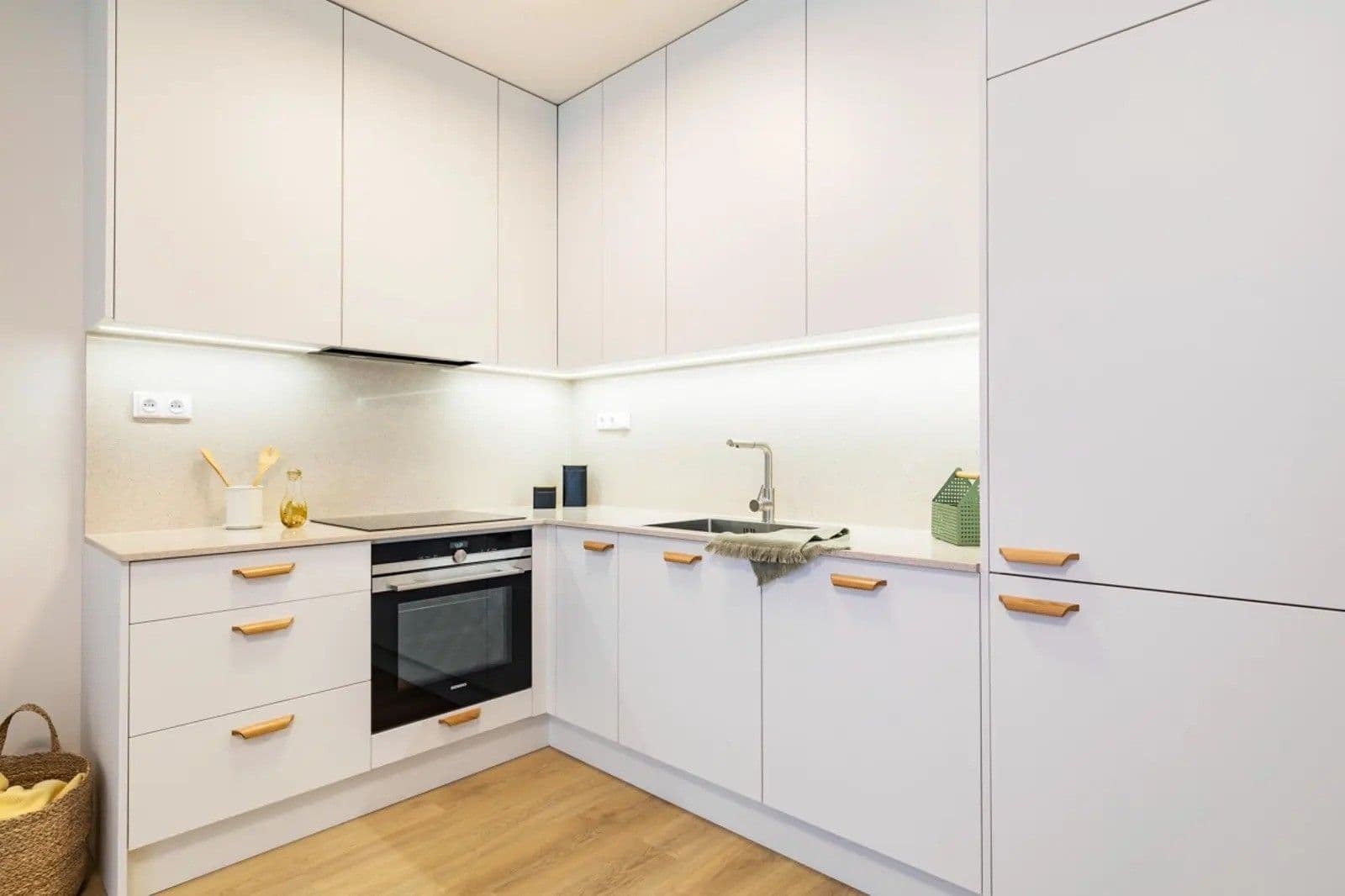 Pronájem bytu 1+kk 38 m², Vrbenského, Praha, Praha Pronájem bytu 1+kk 38 m², Vrbenského, Praha, Praha