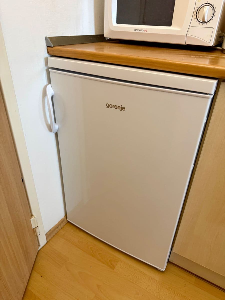 Pronájem bytu Garsoniéra 28 m², Saratovská, Dúbravka, Bratislavský kraj Pronájem bytu Garsoniéra 28 m², Saratovská, Dúbravka, Bratislavský kraj