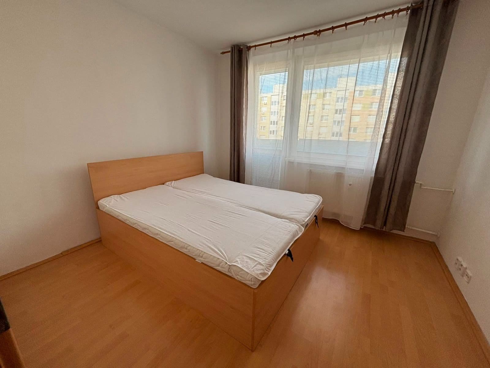 Pronájem bytu 2+1 54 m², Sputniková, Ružinov, Bratislavský kraj Pronájem bytu 2+1 54 m², Sputniková, Ružinov, Bratislavský kraj