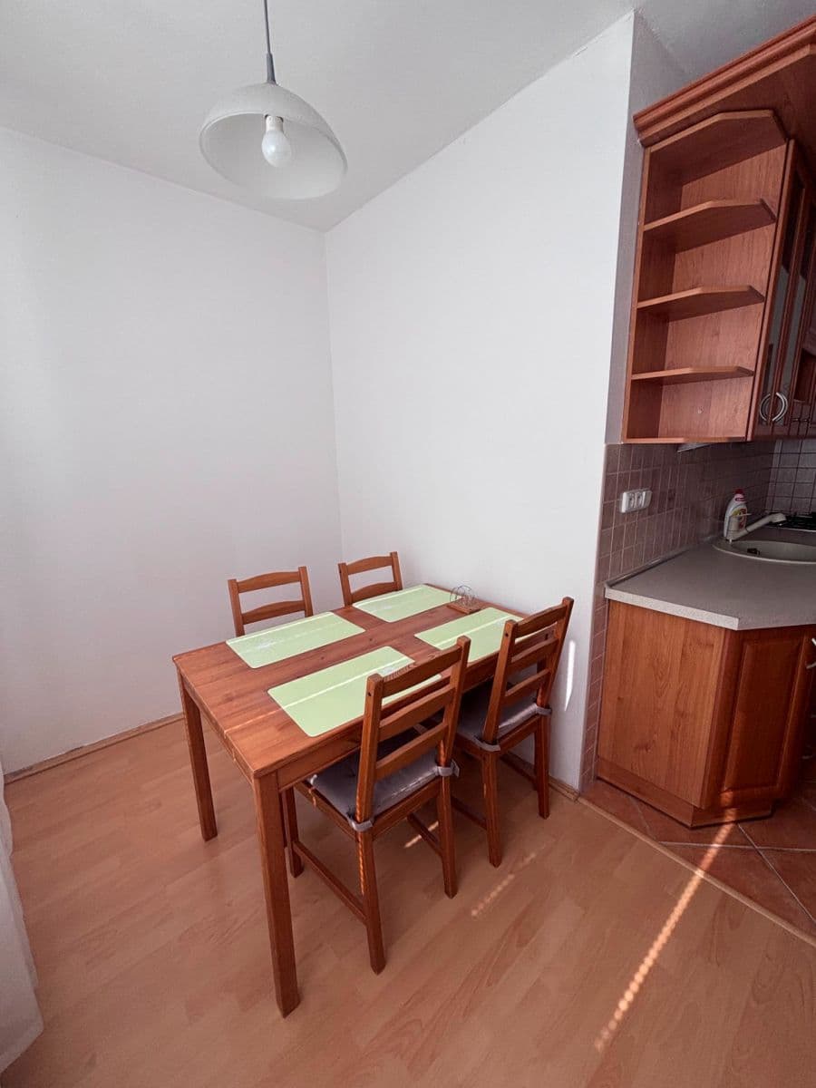 Pronájem bytu 2+1 54 m², Sputniková, Ružinov, Bratislavský kraj Pronájem bytu 2+1 54 m², Sputniková, Ružinov, Bratislavský kraj
