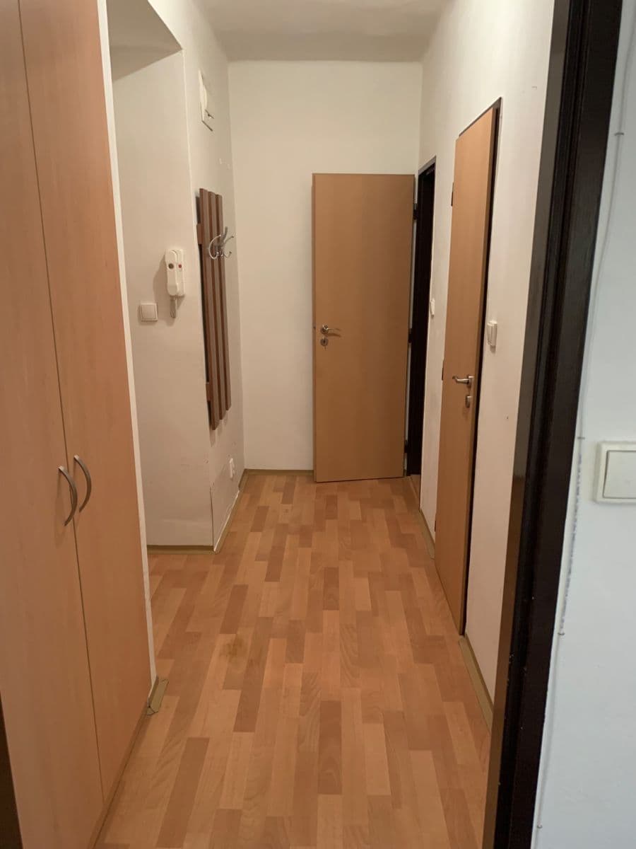 Pronájem bytu 1+1 36 m², Jihlavská, Praha, Praha Pronájem bytu 1+1 36 m², Jihlavská, Praha, Praha