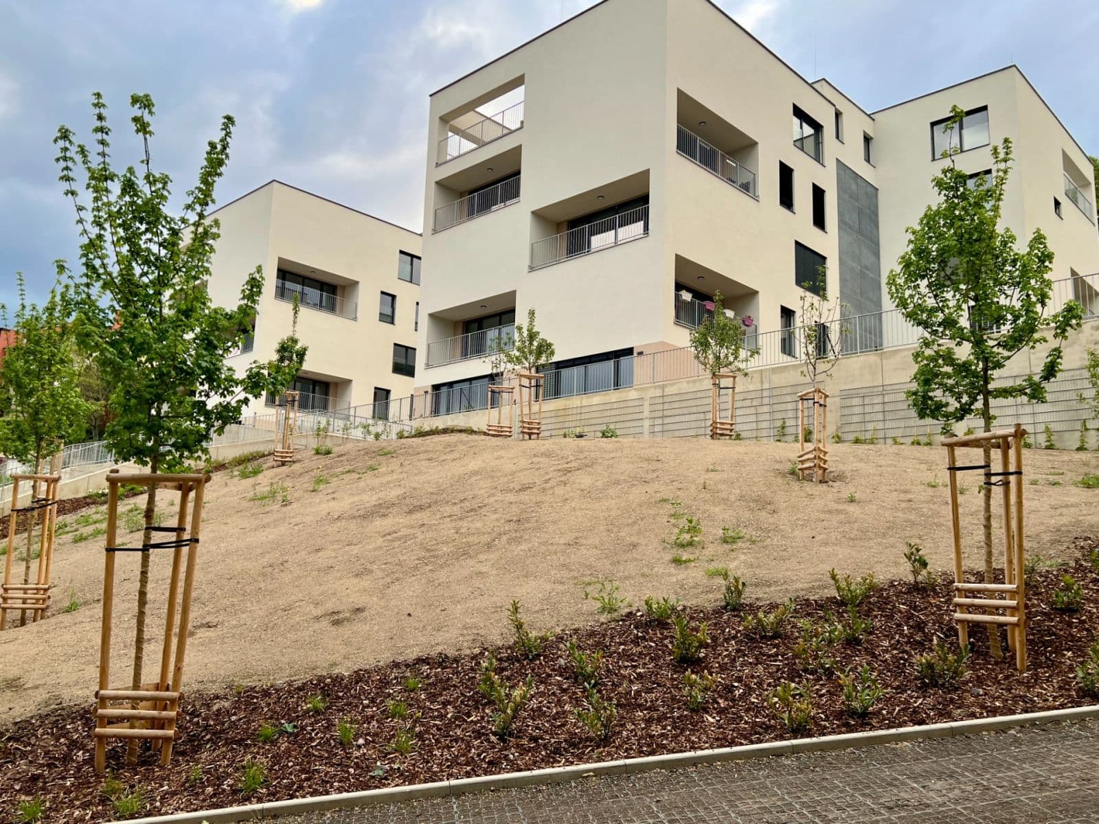 Pronájem bytu 2+kk 60 m², Pod Krocínkou, Praha, Praha Pronájem bytu 2+kk 60 m², Pod Krocínkou, Praha, Praha