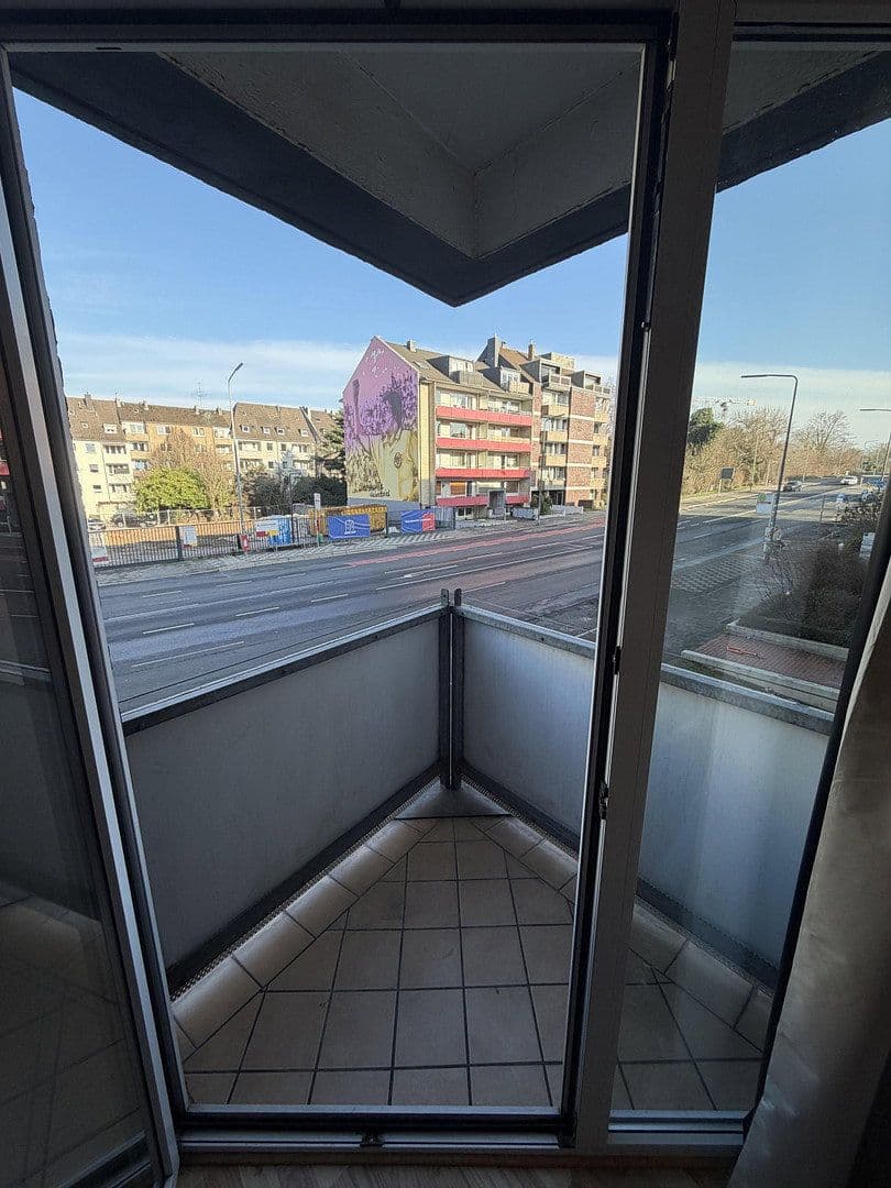 Pronájem bytu 1+1 21 m², Cranachstr. 31, Düsseldorf, Severní Porýní-Vestfálsko Pronájem bytu 1+1 21 m², Cranachstr. 31, Düsseldorf, Severní Porýní-Vestfálsko