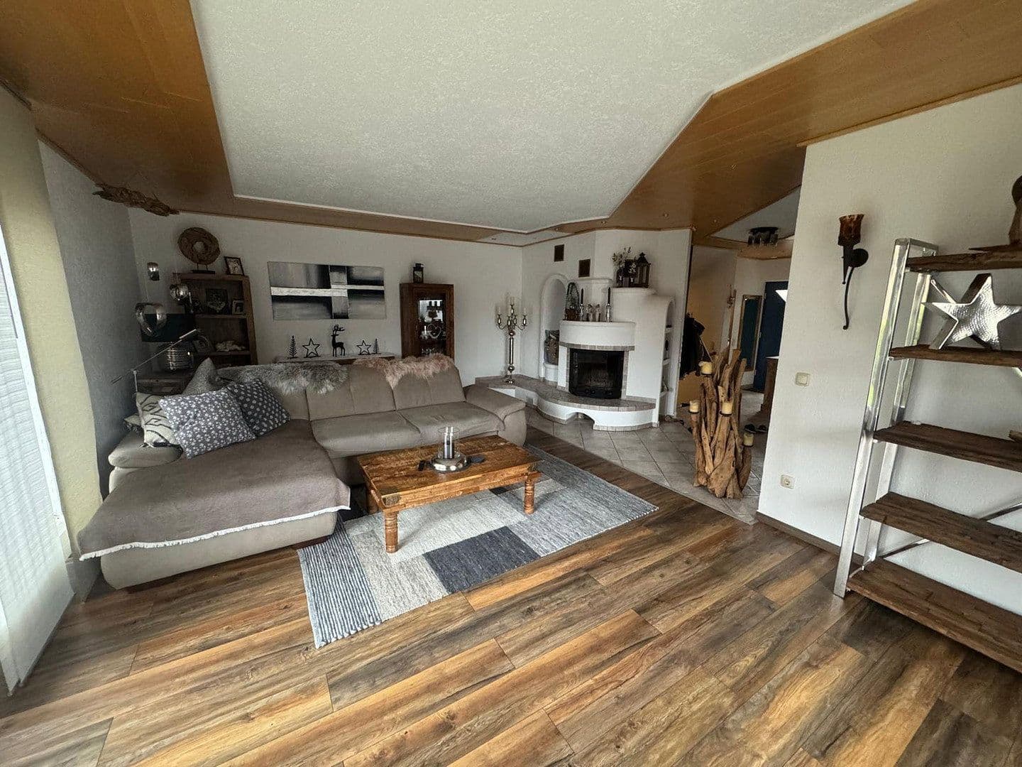 Prodej domu 134 m², pozemek 327 m², Neustadt am Rübenberge, Dolní Sasko Prodej domu 134 m², pozemek 327 m², Neustadt am Rübenberge, Dolní Sasko