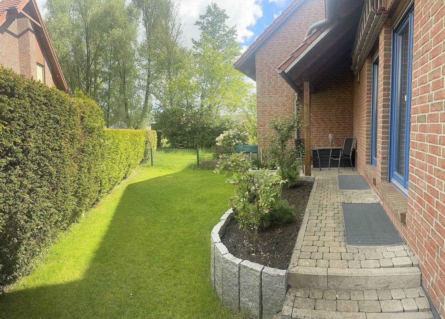 Prodej domu 134 m², pozemek 327 m², Neustadt am Rübenberge, Dolní Sasko Prodej domu 134 m², pozemek 327 m², Neustadt am Rübenberge, Dolní Sasko