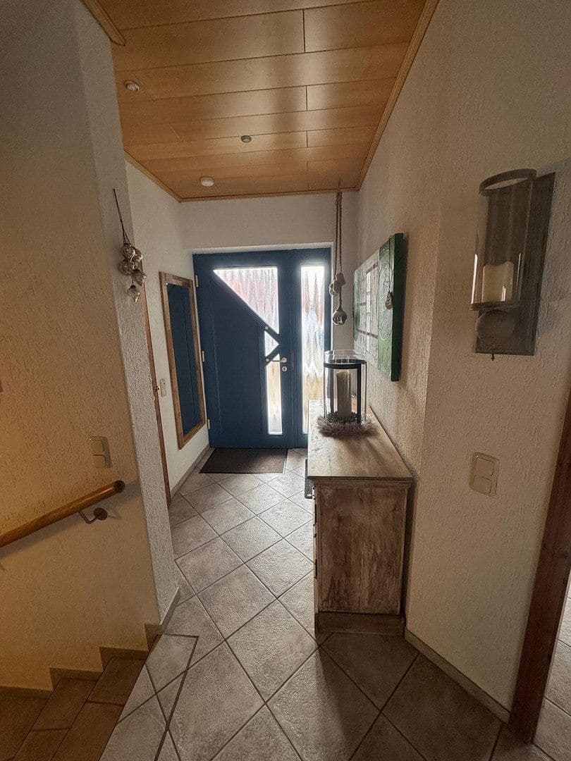 Prodej domu 134 m², pozemek 327 m², Neustadt am Rübenberge, Dolní Sasko Prodej domu 134 m², pozemek 327 m², Neustadt am Rübenberge, Dolní Sasko