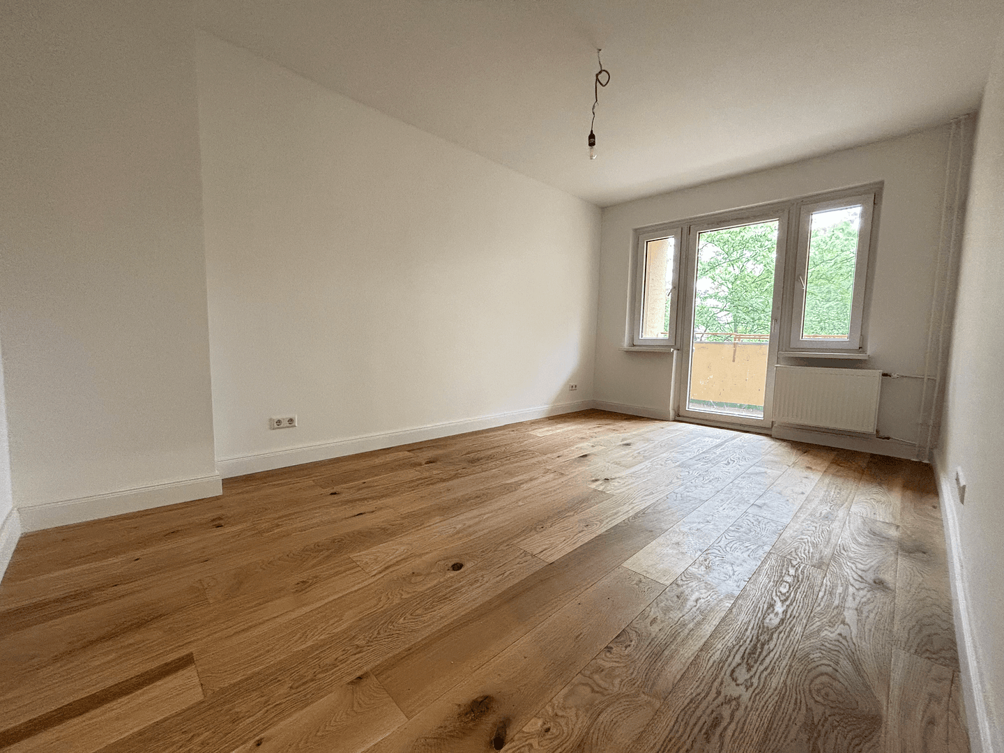 Prodej bytu 2+1 50 m², Holzmannstraße 17, Berlin, Berlín Prodej bytu 2+1 50 m², Holzmannstraße 17, Berlin, Berlín