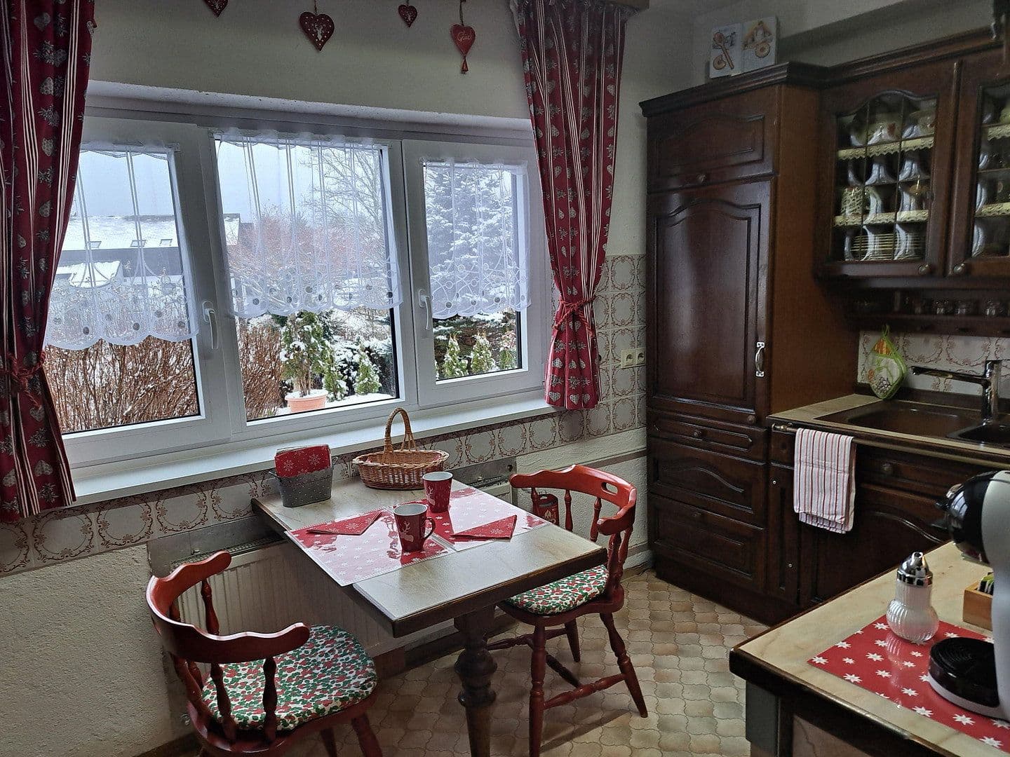 Prodej domu 330 m², pozemek 840 m², Lärchenweg 5, Schluchsee, Bádensko-Württembersko Prodej domu 330 m², pozemek 840 m², Lärchenweg 5, Schluchsee, Bádensko-Württembersko