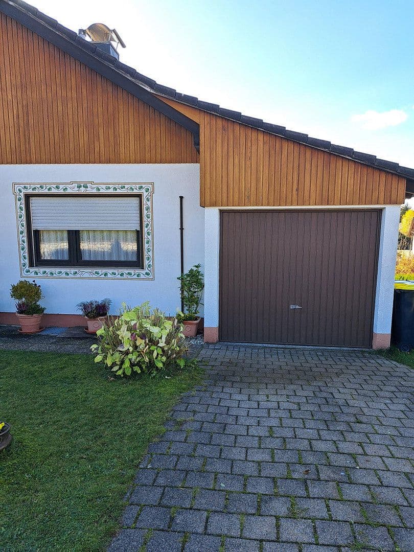 Prodej domu 330 m², pozemek 840 m², Lärchenweg 5, Schluchsee, Bádensko-Württembersko Prodej domu 330 m², pozemek 840 m², Lärchenweg 5, Schluchsee, Bádensko-Württembersko