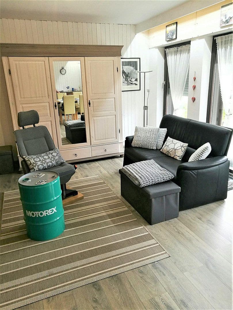 Prodej domu 330 m², pozemek 840 m², Lärchenweg 5, Schluchsee, Bádensko-Württembersko Prodej domu 330 m², pozemek 840 m², Lärchenweg 5, Schluchsee, Bádensko-Württembersko