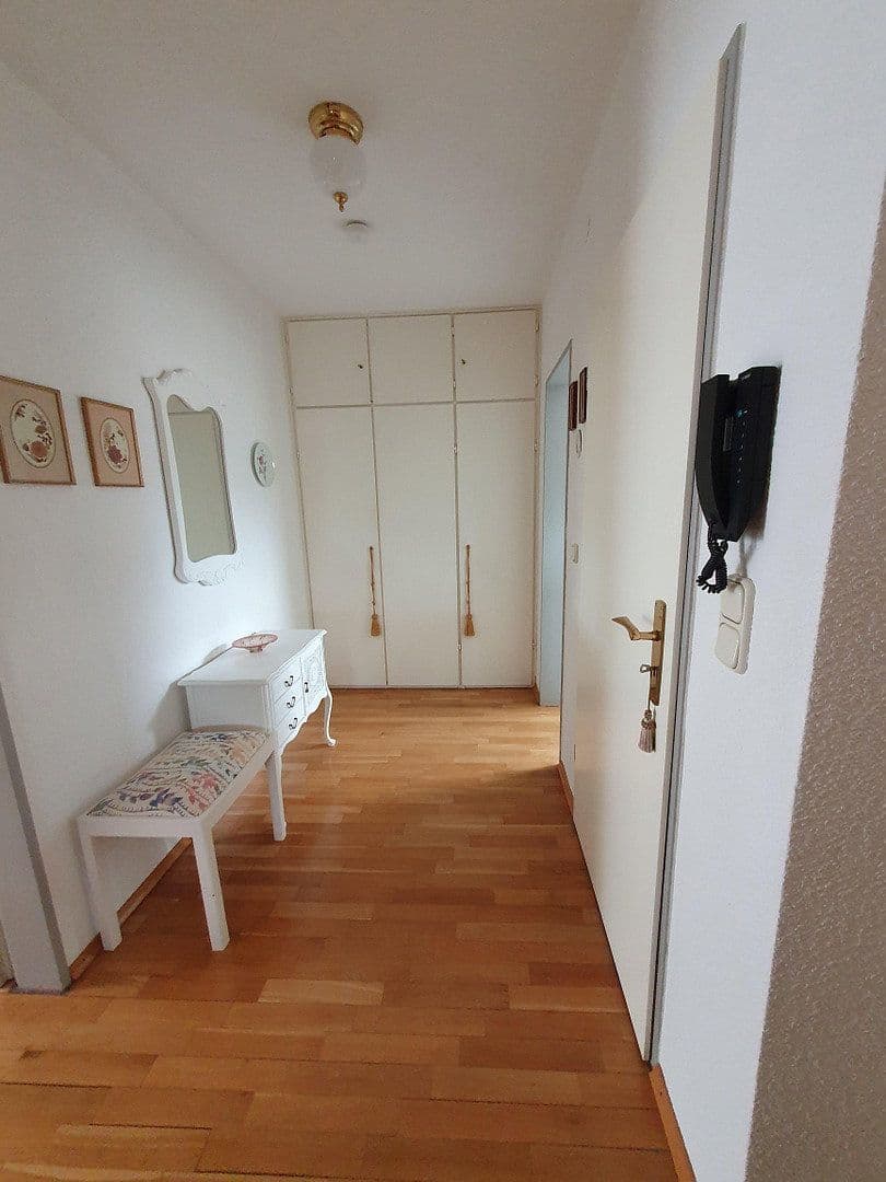 Prodej domu 220 m², pozemek 484 m², Ratingen, Severní Porýní-Vestfálsko Prodej domu 220 m², pozemek 484 m², Ratingen, Severní Porýní-Vestfálsko