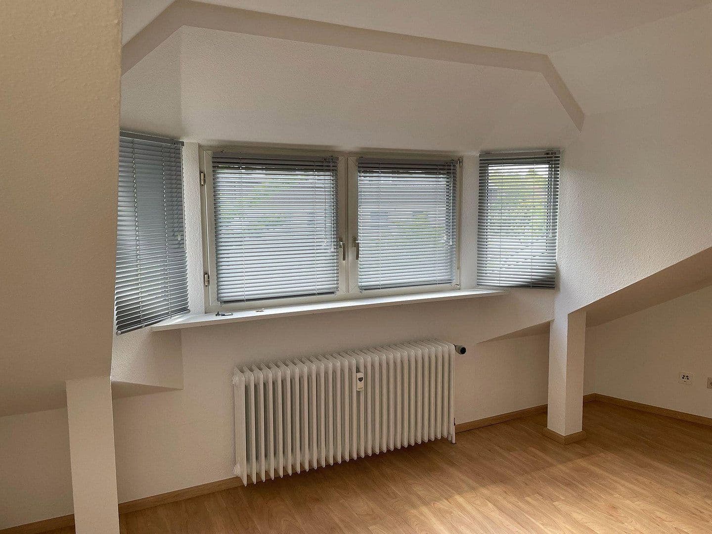 Pronájem bytu 4+kk 94 m², Königsberger Straße 7, Donaueschingen, Bádensko-Württembersko Pronájem bytu 4+kk 94 m², Königsberger Straße 7, Donaueschingen, Bádensko-Württembersko
