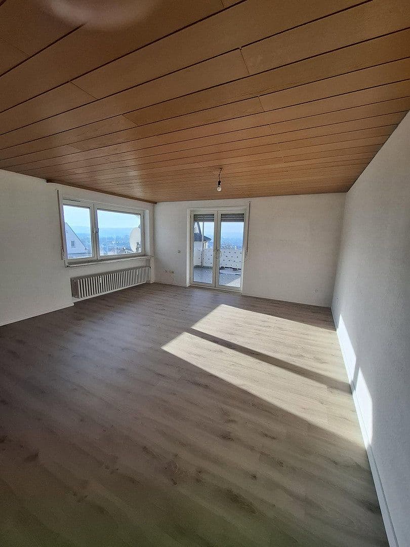 Pronájem bytu 4+1 114 m², Bad Hersfeld, Hessen Pronájem bytu 4+1 114 m², Bad Hersfeld, Hessen