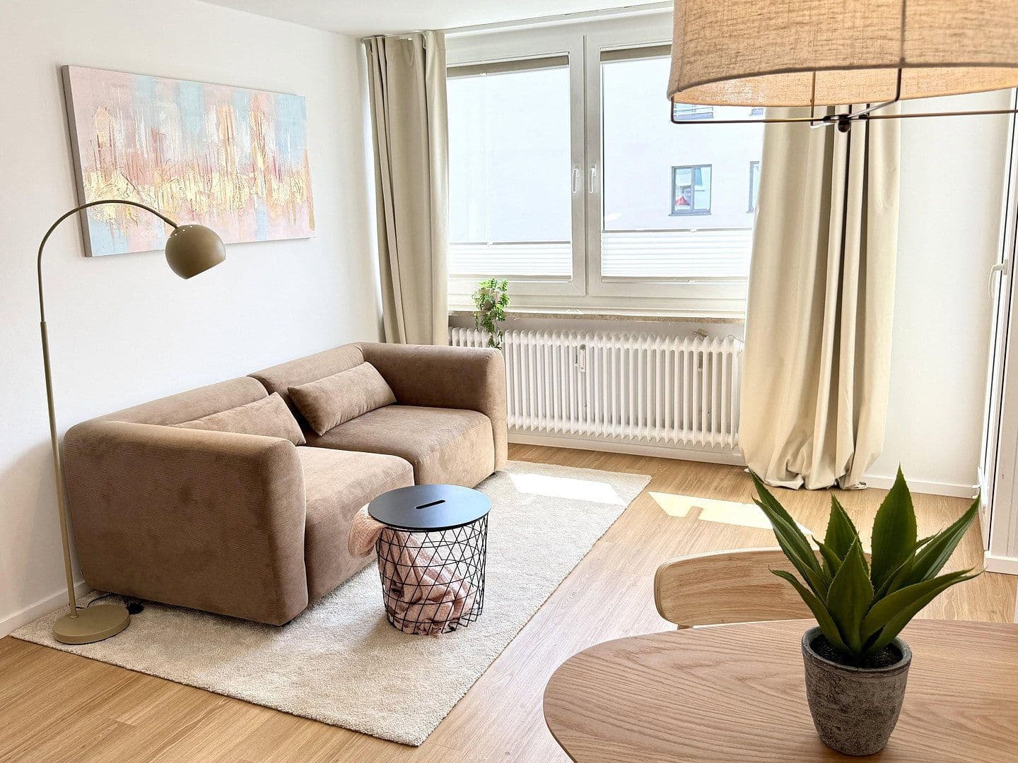 Pronájem bytu 1+1 30 m², München, Bavorsko Pronájem bytu 1+1 30 m², München, Bavorsko