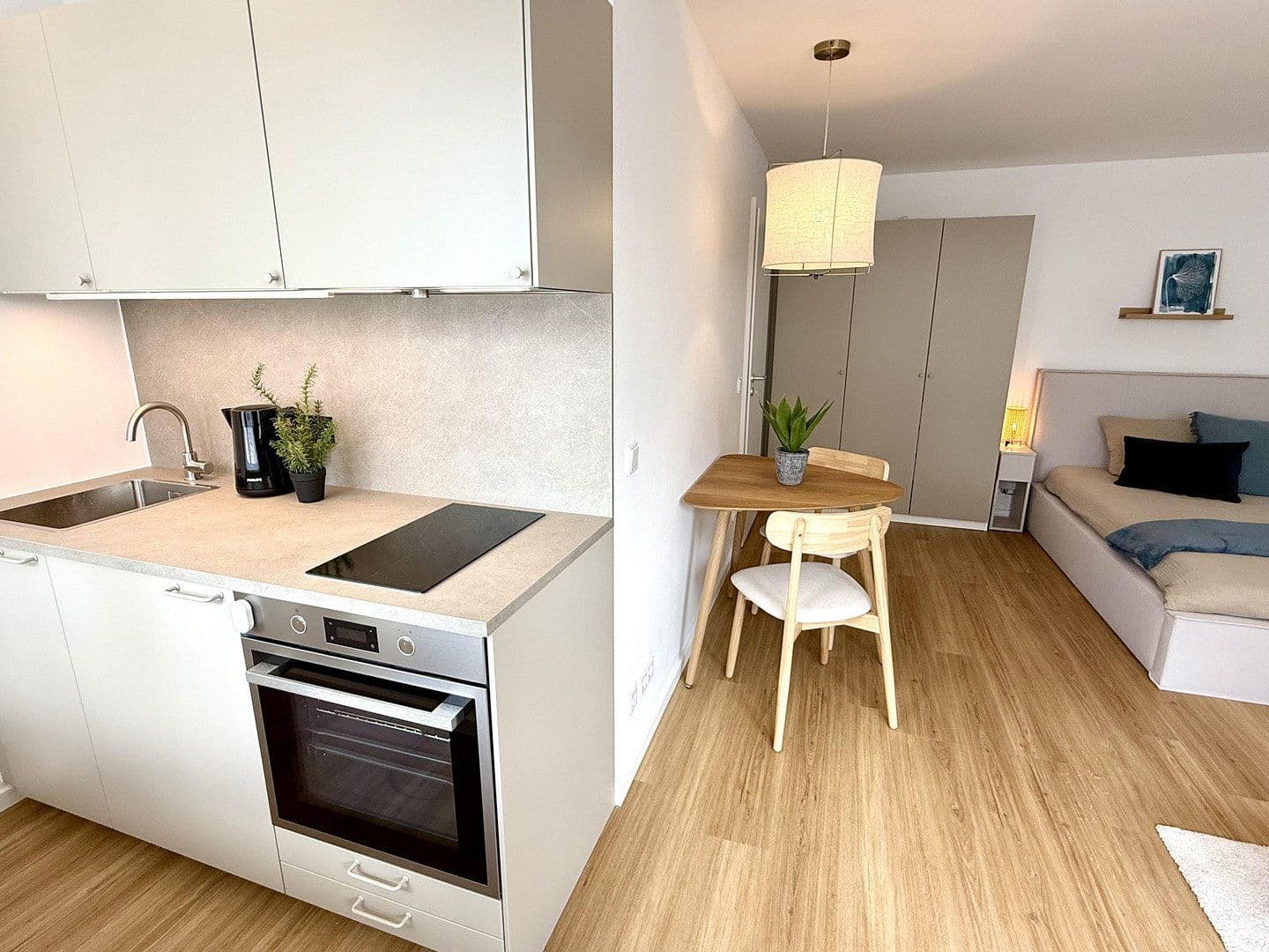Pronájem bytu 1+1 30 m², München, Bavorsko Pronájem bytu 1+1 30 m², München, Bavorsko