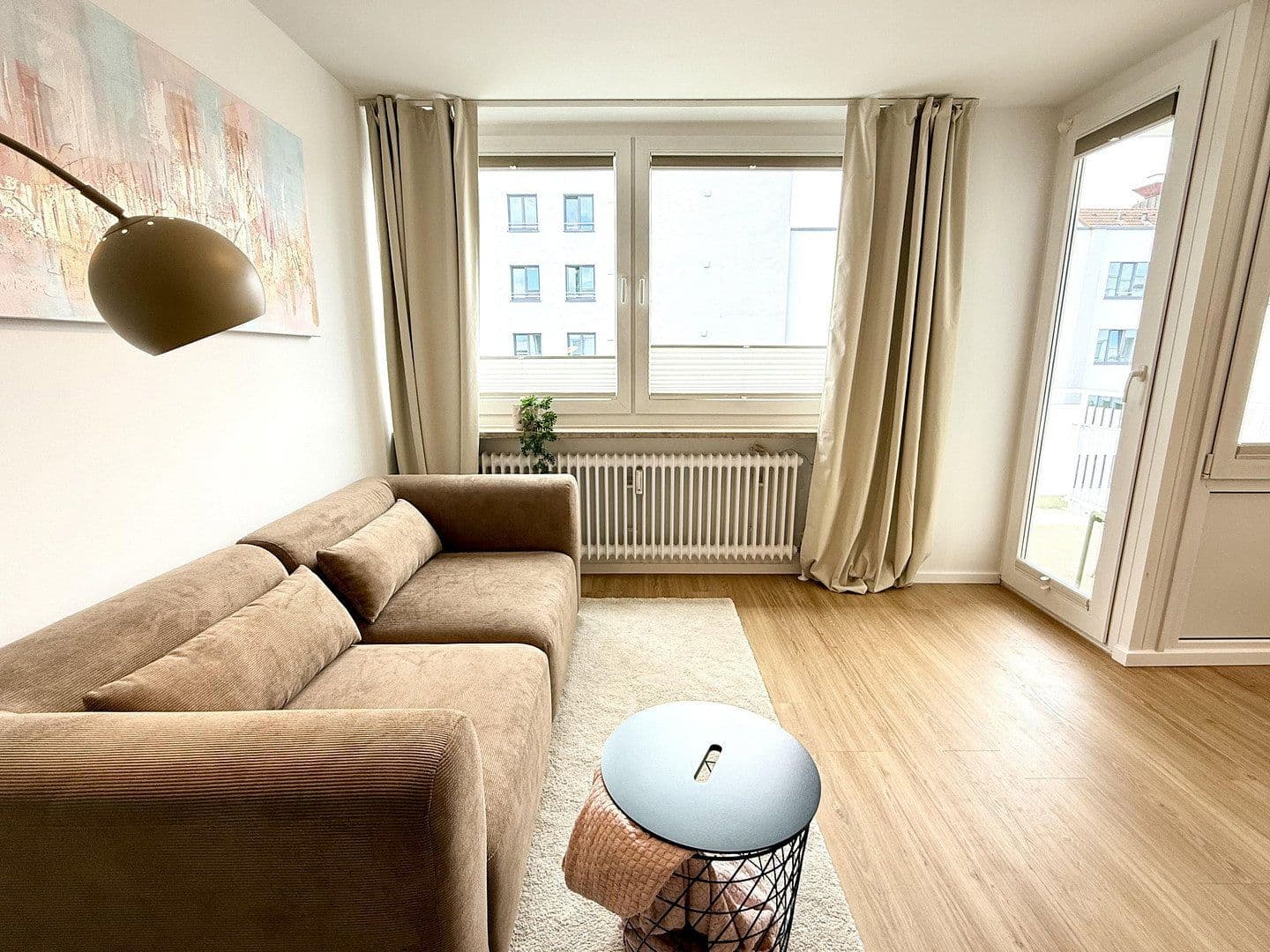 Pronájem bytu 1+1 30 m², München, Bavorsko Pronájem bytu 1+1 30 m², München, Bavorsko
