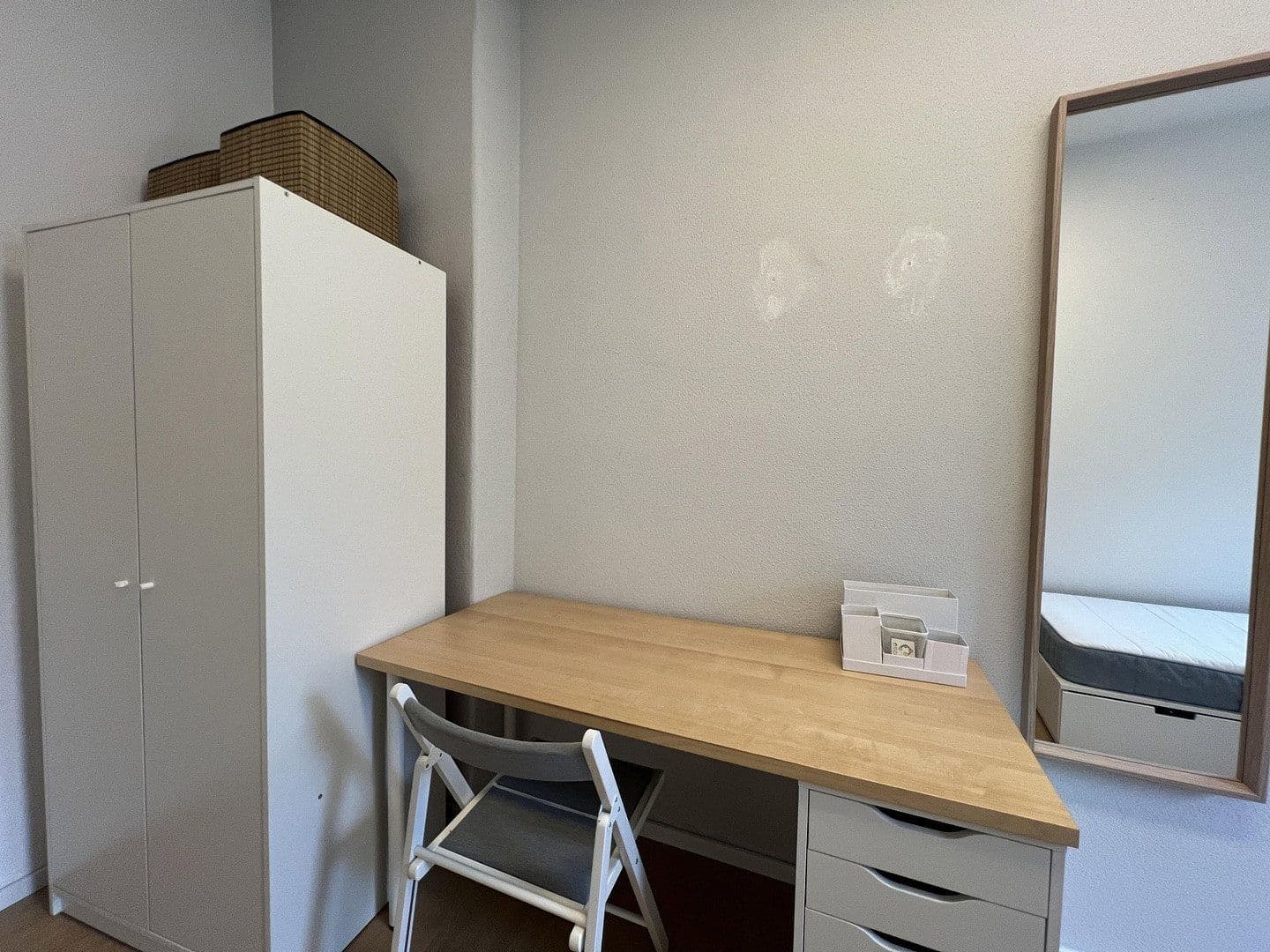 Pronájem bytu 1+1 12 m², Rosenheimerstraße 115, München, Bavorsko Pronájem bytu 1+1 12 m², Rosenheimerstraße 115, München, Bavorsko