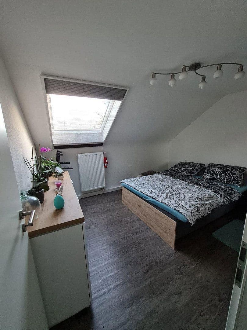 Pronájem bytu 3+1 88 m², Bauernstrasse 49, Ditzingen, Bádensko-Württembersko Pronájem bytu 3+1 88 m², Bauernstrasse 49, Ditzingen, Bádensko-Württembersko