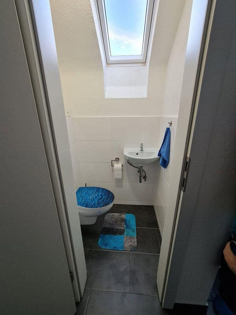Pronájem bytu 3+1 88 m², Bauernstrasse 49, Ditzingen, Bádensko-Württembersko Pronájem bytu 3+1 88 m², Bauernstrasse 49, Ditzingen, Bádensko-Württembersko