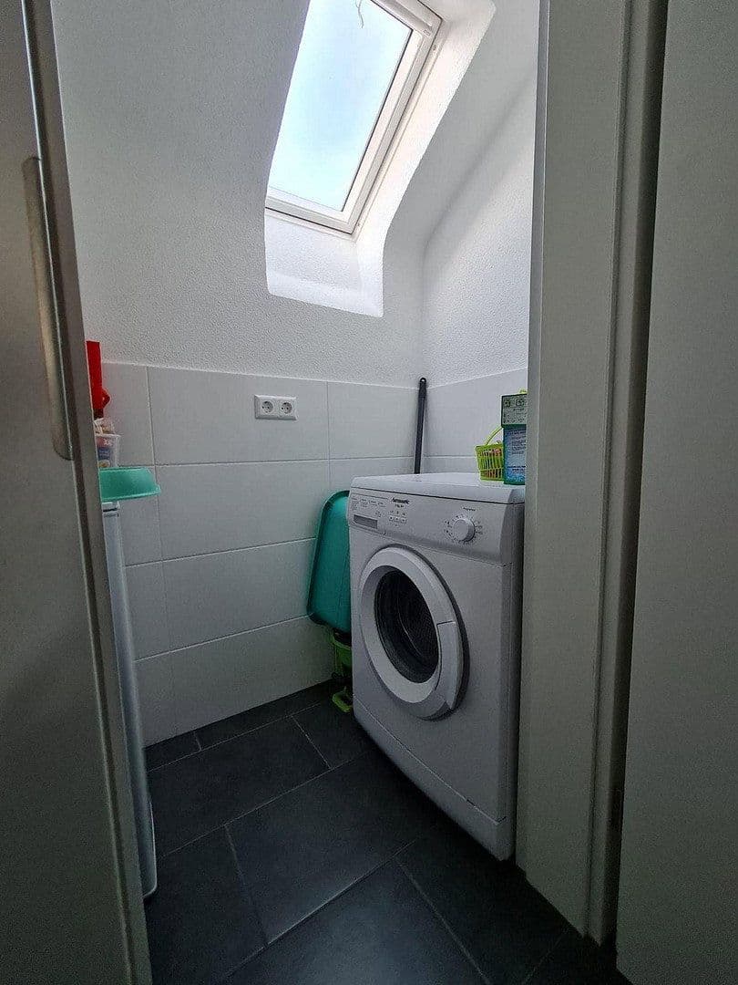 Pronájem bytu 3+1 88 m², Bauernstrasse 49, Ditzingen, Bádensko-Württembersko Pronájem bytu 3+1 88 m², Bauernstrasse 49, Ditzingen, Bádensko-Württembersko