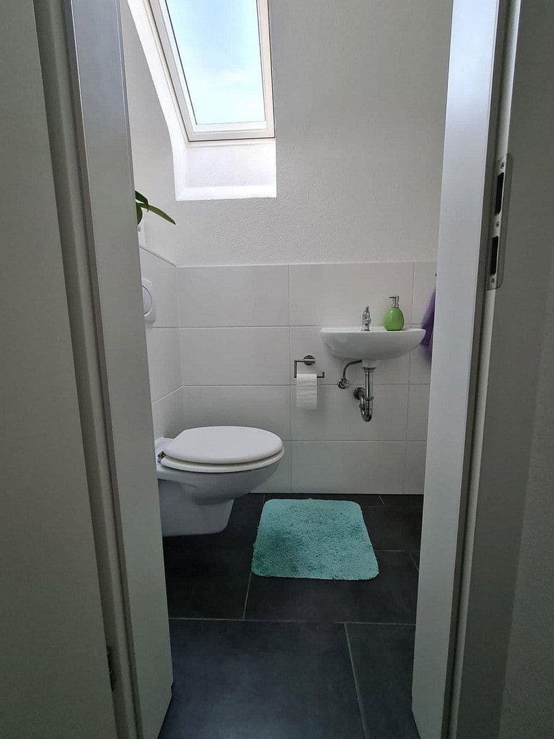 Pronájem bytu 3+1 88 m², Bauernstrasse 49, Ditzingen, Bádensko-Württembersko Pronájem bytu 3+1 88 m², Bauernstrasse 49, Ditzingen, Bádensko-Württembersko