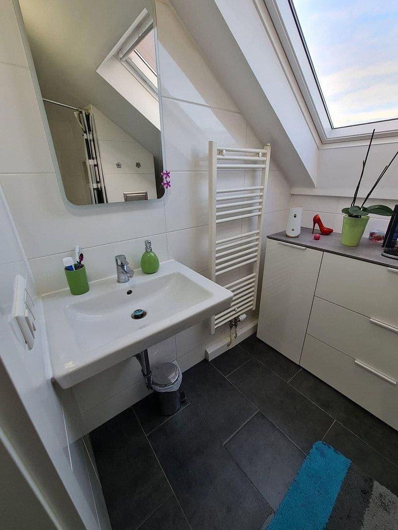 Pronájem bytu 3+1 88 m², Bauernstrasse 49, Ditzingen, Bádensko-Württembersko Pronájem bytu 3+1 88 m², Bauernstrasse 49, Ditzingen, Bádensko-Württembersko