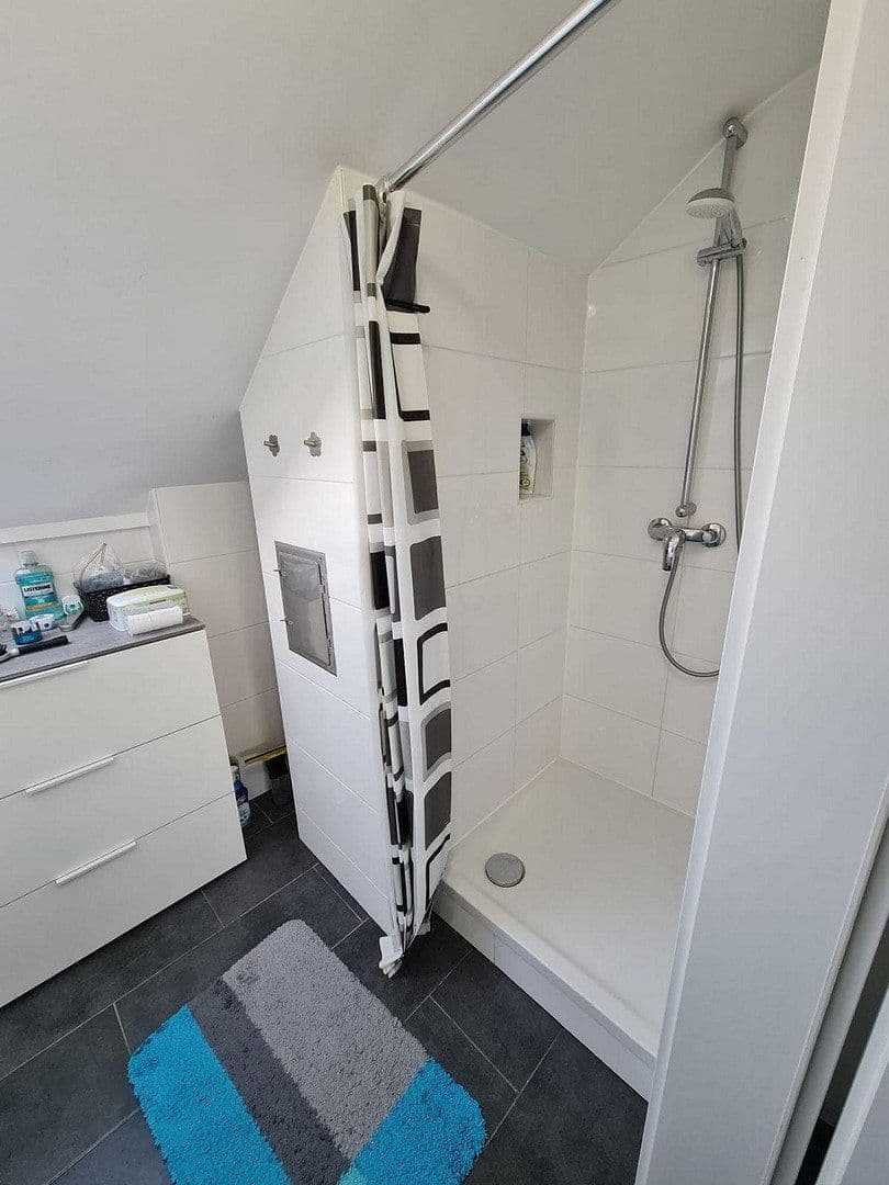 Pronájem bytu 3+1 88 m², Bauernstrasse 49, Ditzingen, Bádensko-Württembersko Pronájem bytu 3+1 88 m², Bauernstrasse 49, Ditzingen, Bádensko-Württembersko