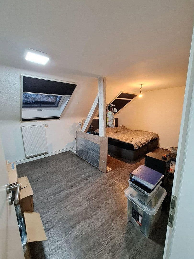 Pronájem bytu 3+1 88 m², Bauernstrasse 49, Ditzingen, Bádensko-Württembersko Pronájem bytu 3+1 88 m², Bauernstrasse 49, Ditzingen, Bádensko-Württembersko