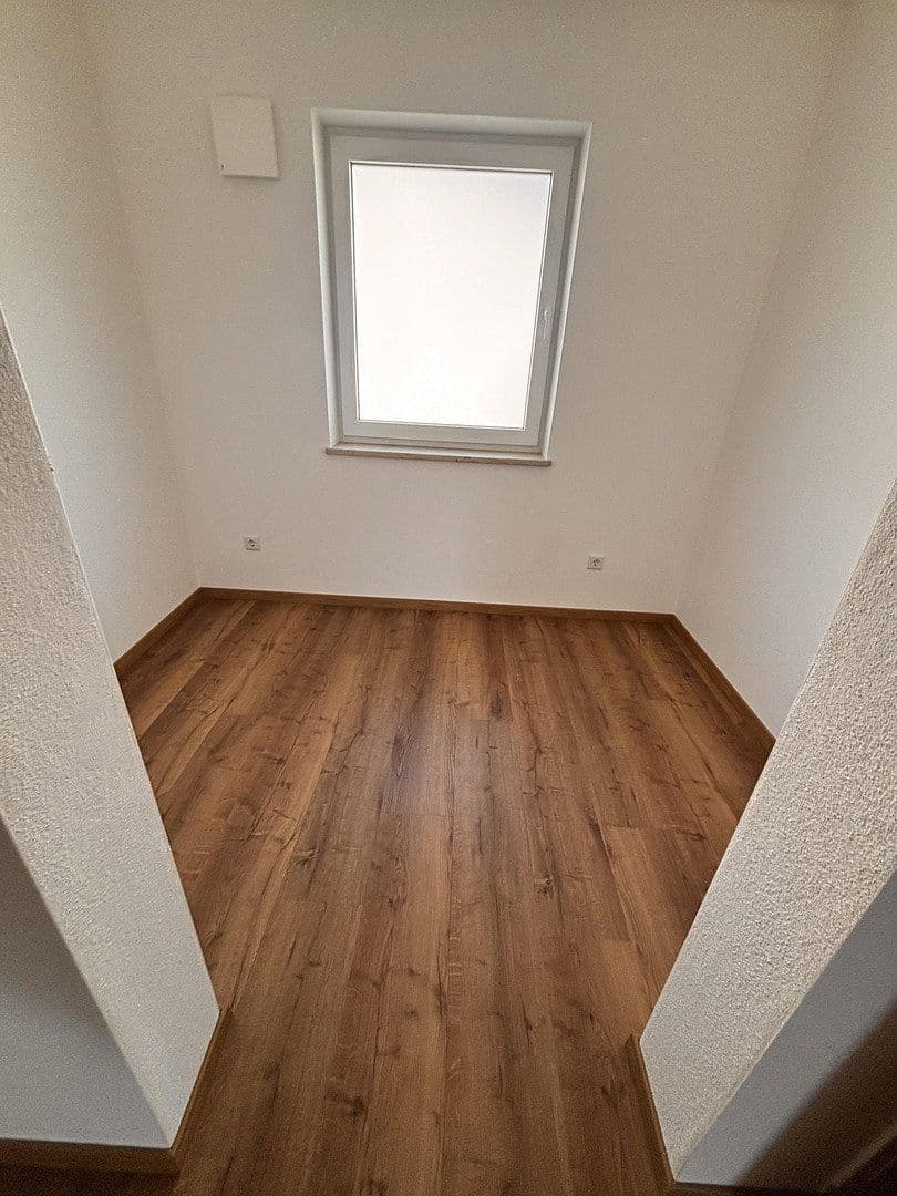 Pronájem domu 120 m², pozemek 200 m², Bauernstr. 18b, Aresing, Bavorsko Pronájem domu 120 m², pozemek 200 m², Bauernstr. 18b, Aresing, Bavorsko