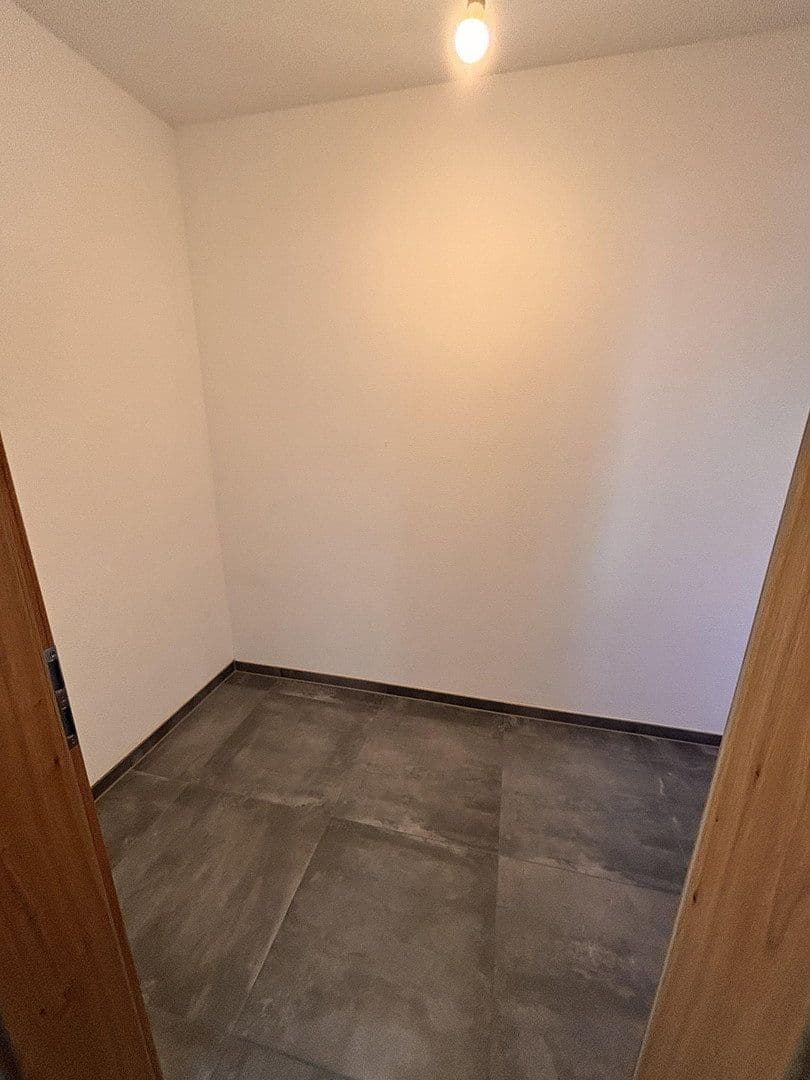 Pronájem domu 120 m², pozemek 200 m², Bauernstr. 18b, Aresing, Bavorsko Pronájem domu 120 m², pozemek 200 m², Bauernstr. 18b, Aresing, Bavorsko