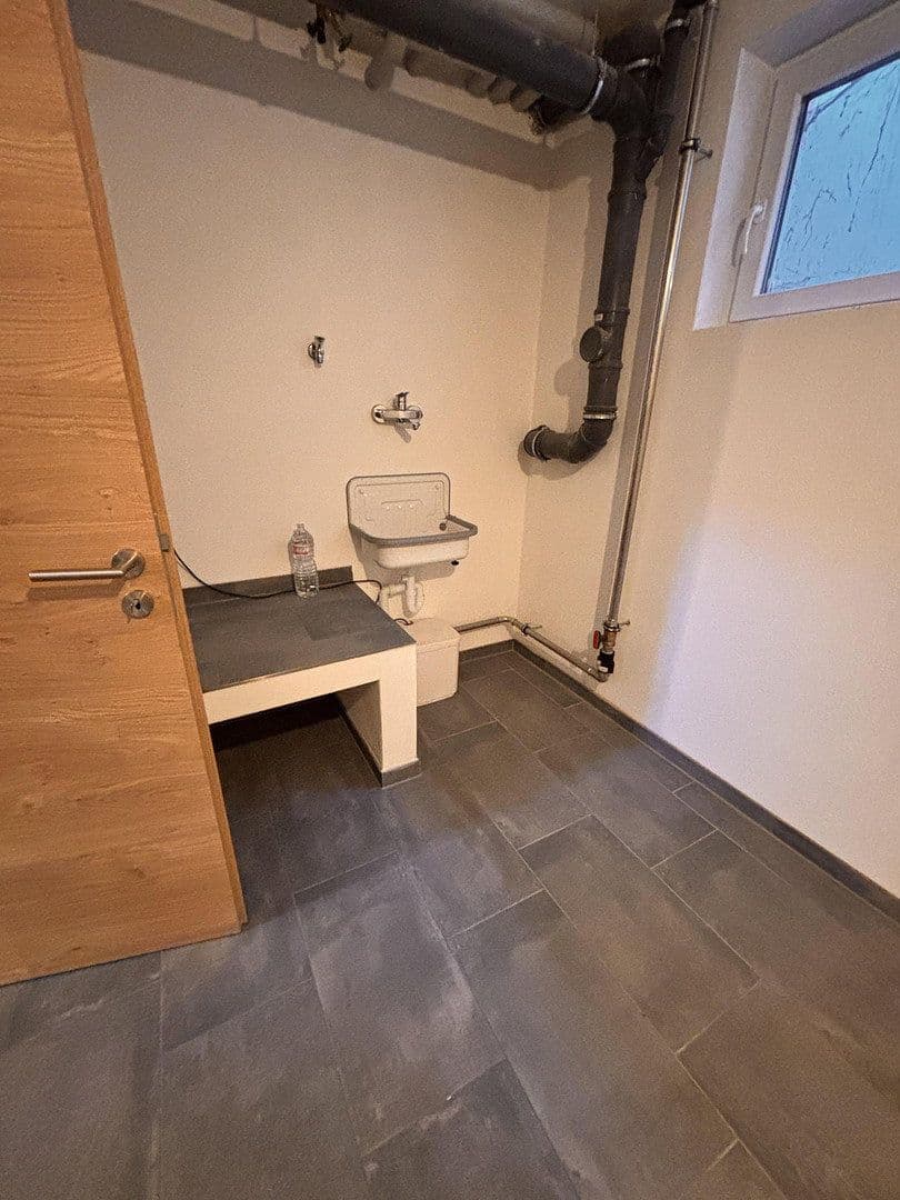 Pronájem domu 120 m², pozemek 200 m², Bauernstr. 18b, Aresing, Bavorsko Pronájem domu 120 m², pozemek 200 m², Bauernstr. 18b, Aresing, Bavorsko