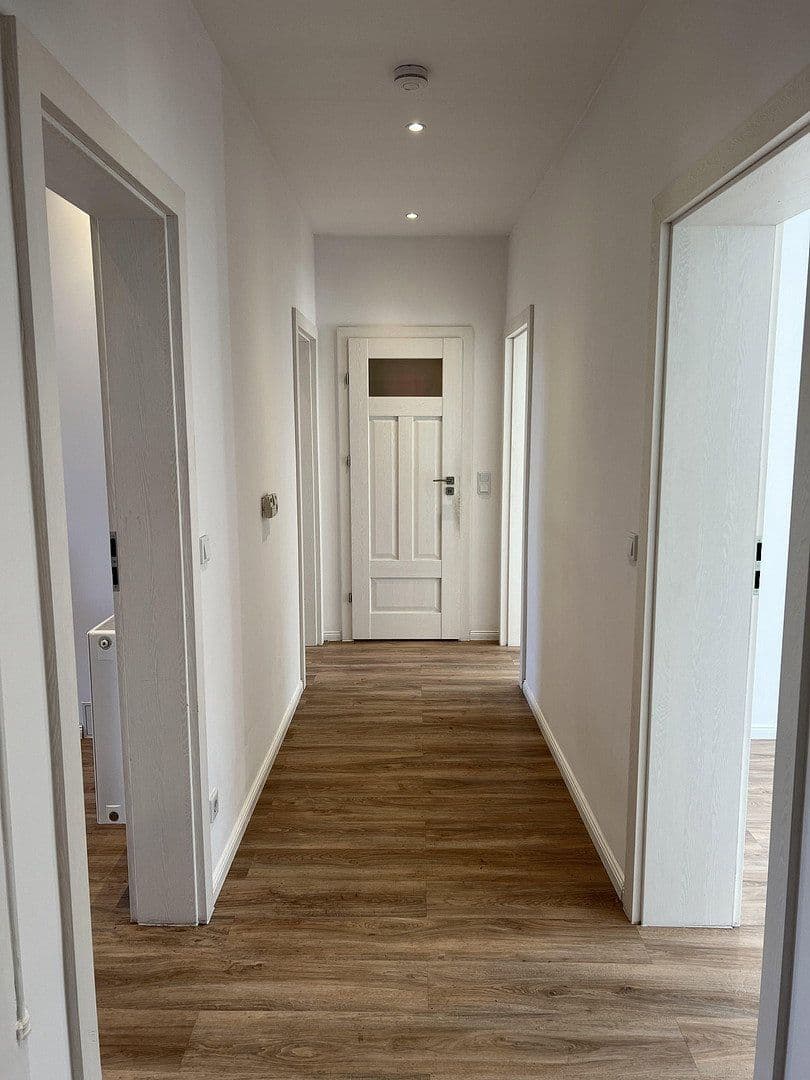 Pronájem bytu 3+1 64 m², Kaakstraße 21, Wilhelmshaven, Dolní Sasko Pronájem bytu 3+1 64 m², Kaakstraße 21, Wilhelmshaven, Dolní Sasko