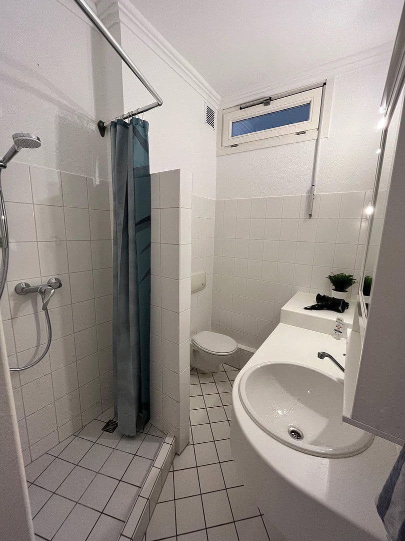 Prodej bytu 1+kk 38 m², Wilhelmsaue 130, Berlin, Berlín Prodej bytu 1+kk 38 m², Wilhelmsaue 130, Berlin, Berlín