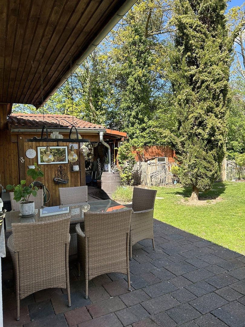 Prodej domu 124 m², pozemek 555 m², Sehnde, Dolní Sasko Prodej domu 124 m², pozemek 555 m², Sehnde, Dolní Sasko