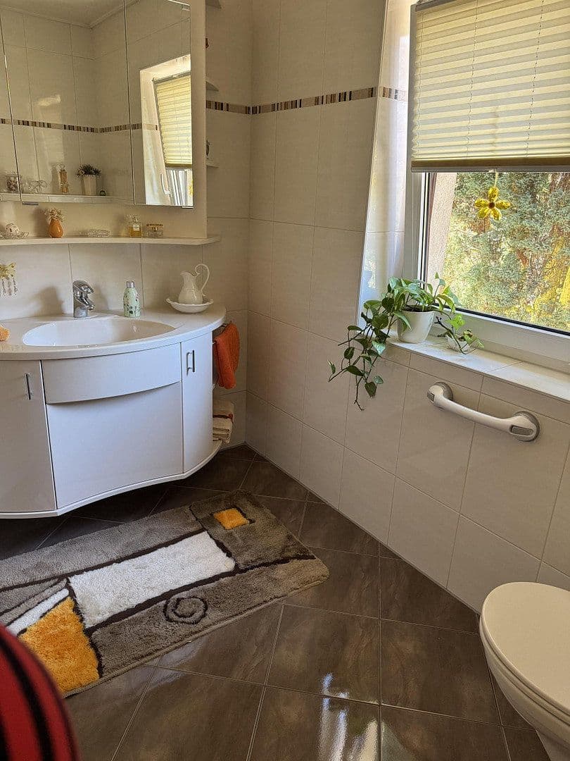 Prodej domu 110 m², pozemek 2.093 m², Wandlitz, Braniborsko Prodej domu 110 m², pozemek 2.093 m², Wandlitz, Braniborsko