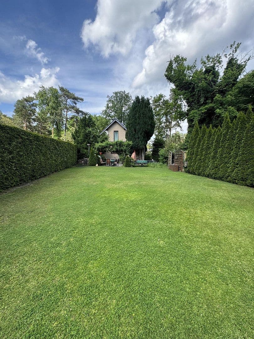 Prodej domu 110 m², pozemek 2.093 m², Wandlitz, Braniborsko Prodej domu 110 m², pozemek 2.093 m², Wandlitz, Braniborsko