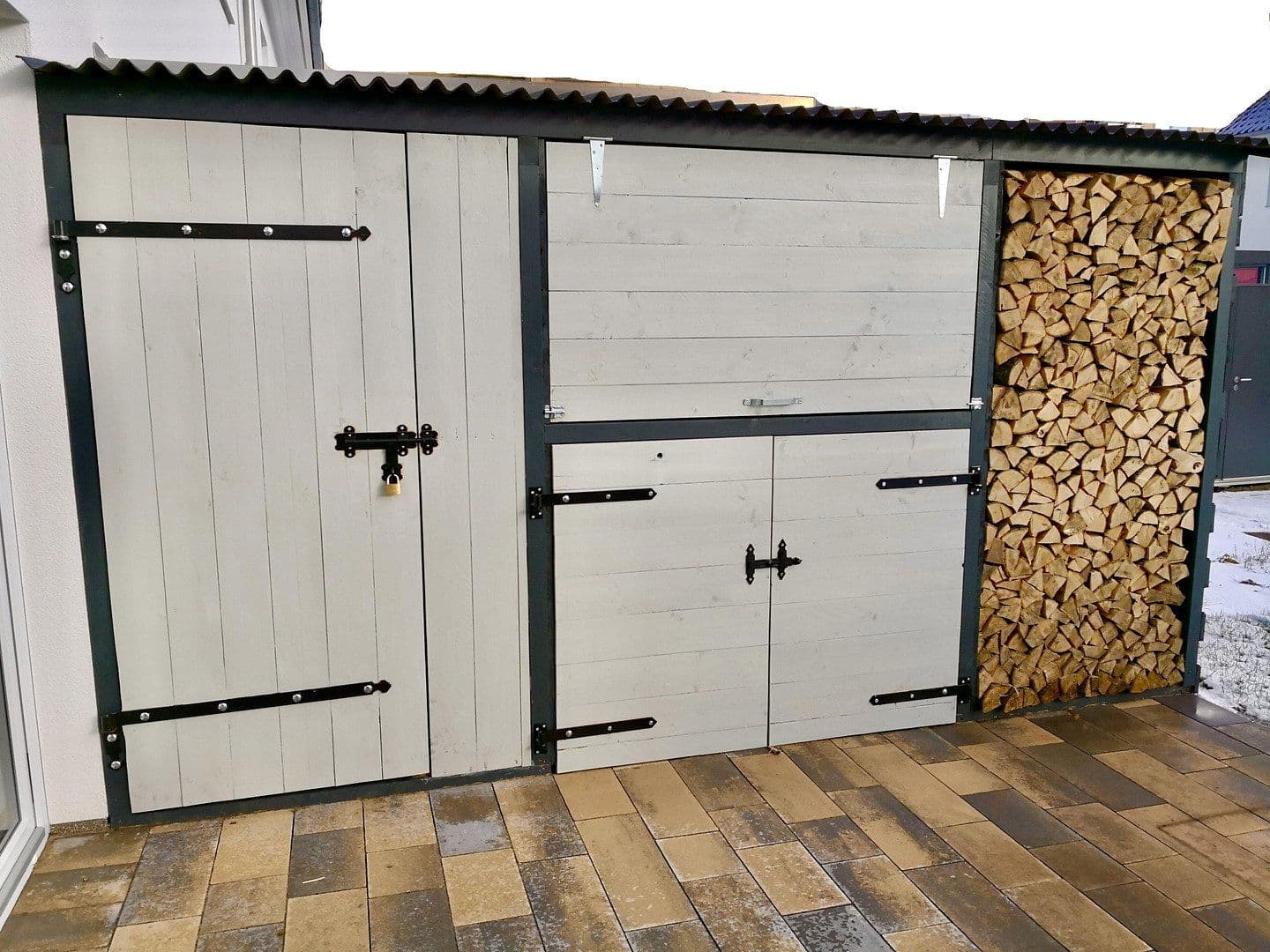 Prodej domu 130 m², pozemek 202 m², Rostock, Mecklenburg-Vorpommern Prodej domu 130 m², pozemek 202 m², Rostock, Mecklenburg-Vorpommern