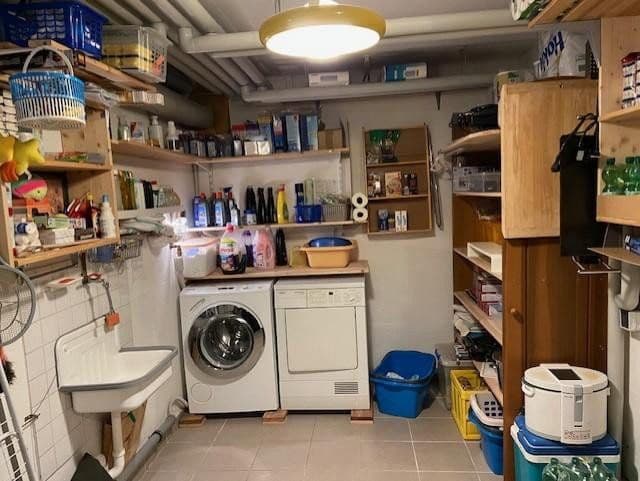 Prodej domu 145 m², pozemek 159 m², Ratingen, Severní Porýní-Vestfálsko Prodej domu 145 m², pozemek 159 m², Ratingen, Severní Porýní-Vestfálsko