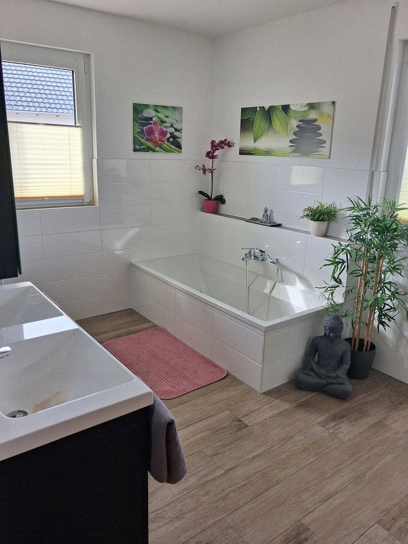 Prodej domu 141 m², pozemek 739 m², Obernheim, Bádensko-Württembersko Prodej domu 141 m², pozemek 739 m², Obernheim, Bádensko-Württembersko