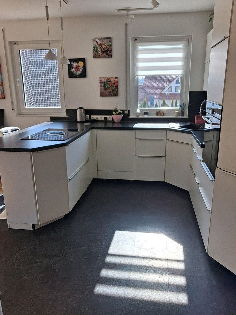 Prodej domu 141 m², pozemek 739 m², Obernheim, Bádensko-Württembersko Prodej domu 141 m², pozemek 739 m², Obernheim, Bádensko-Württembersko