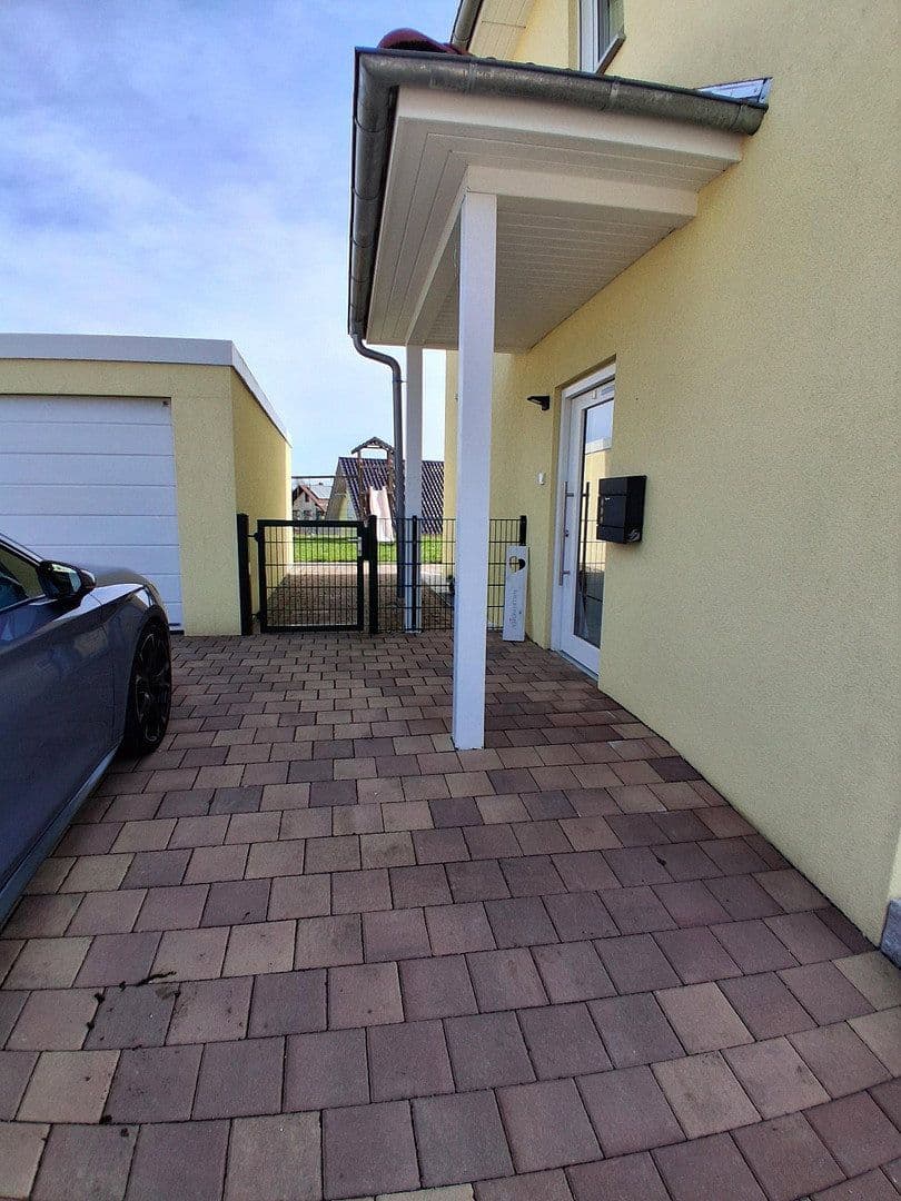 Prodej domu 141 m², pozemek 739 m², Obernheim, Bádensko-Württembersko Prodej domu 141 m², pozemek 739 m², Obernheim, Bádensko-Württembersko