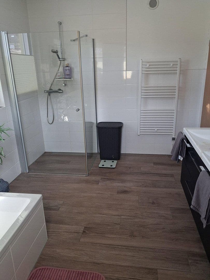 Prodej domu 141 m², pozemek 739 m², Obernheim, Bádensko-Württembersko Prodej domu 141 m², pozemek 739 m², Obernheim, Bádensko-Württembersko
