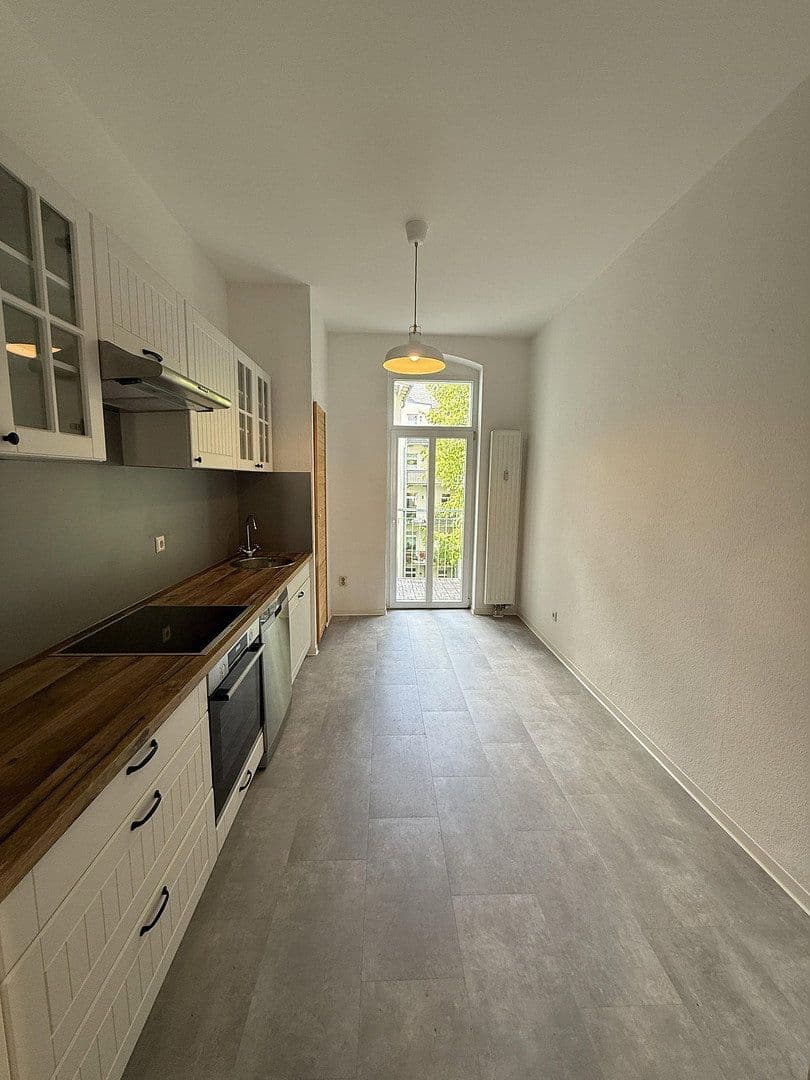 Prodej bytu 2+1 85 m², Rudolf-Marek-Straße 1, Chemnitz, Sasko Prodej bytu 2+1 85 m², Rudolf-Marek-Straße 1, Chemnitz, Sasko