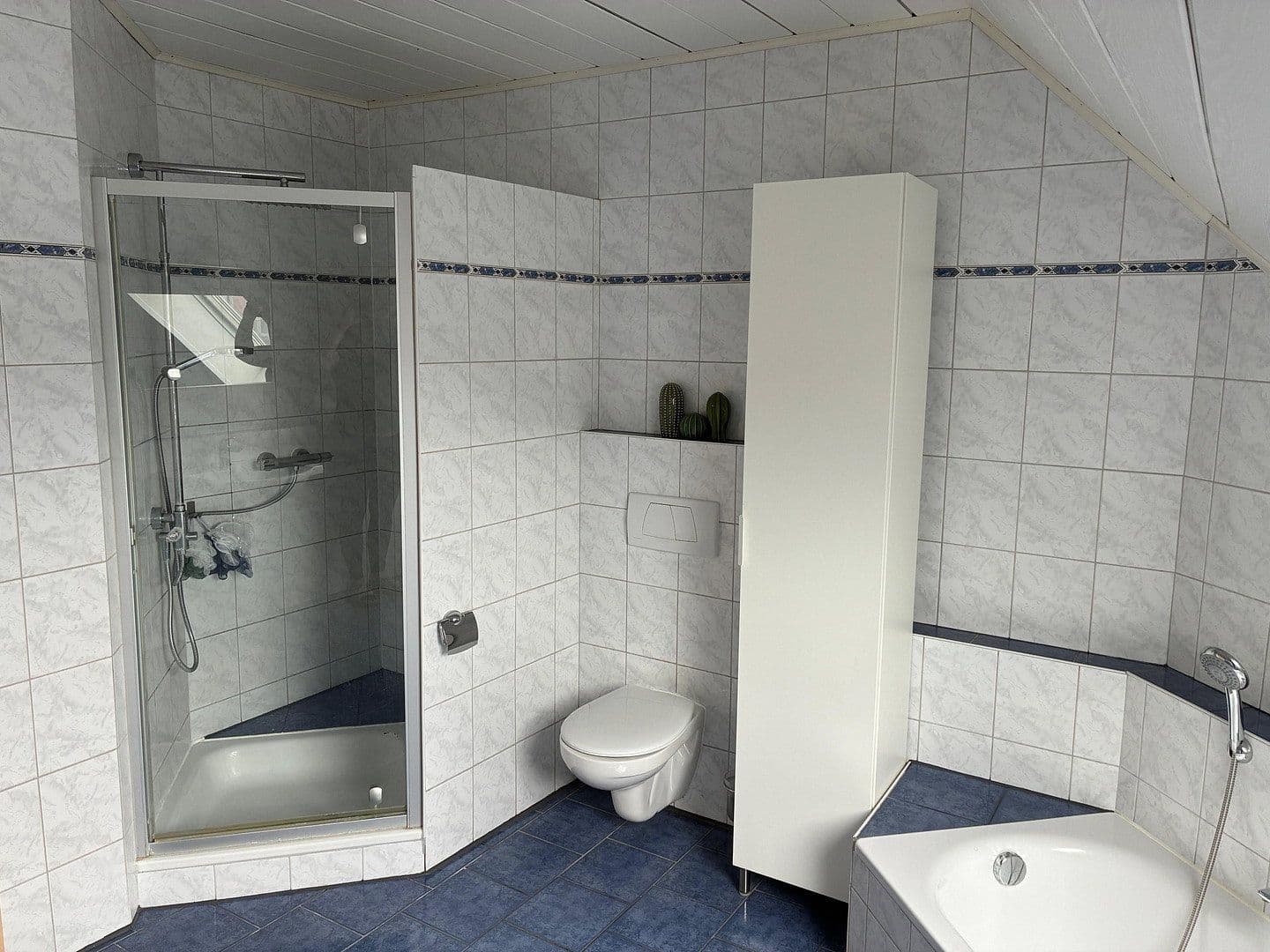 Pronájem domu 145 m², pozemek 264 m², Am Fohlenhof 26a, Geisenfeld, Bavorsko Pronájem domu 145 m², pozemek 264 m², Am Fohlenhof 26a, Geisenfeld, Bavorsko