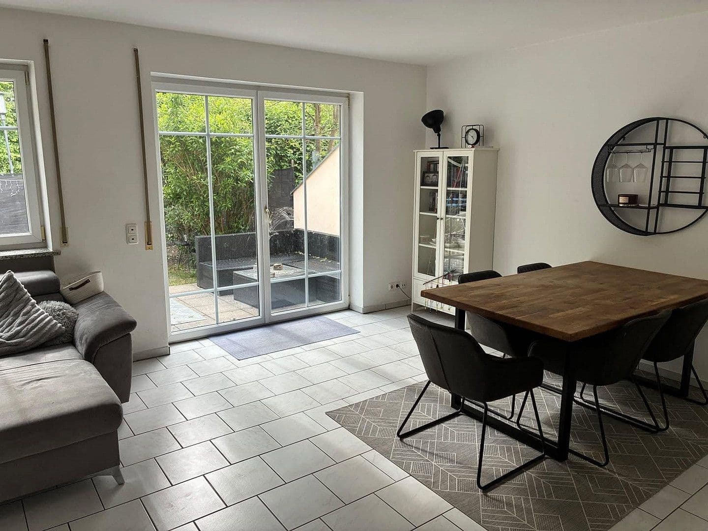 Pronájem domu 145 m², pozemek 264 m², Am Fohlenhof 26a, Geisenfeld, Bavorsko Pronájem domu 145 m², pozemek 264 m², Am Fohlenhof 26a, Geisenfeld, Bavorsko