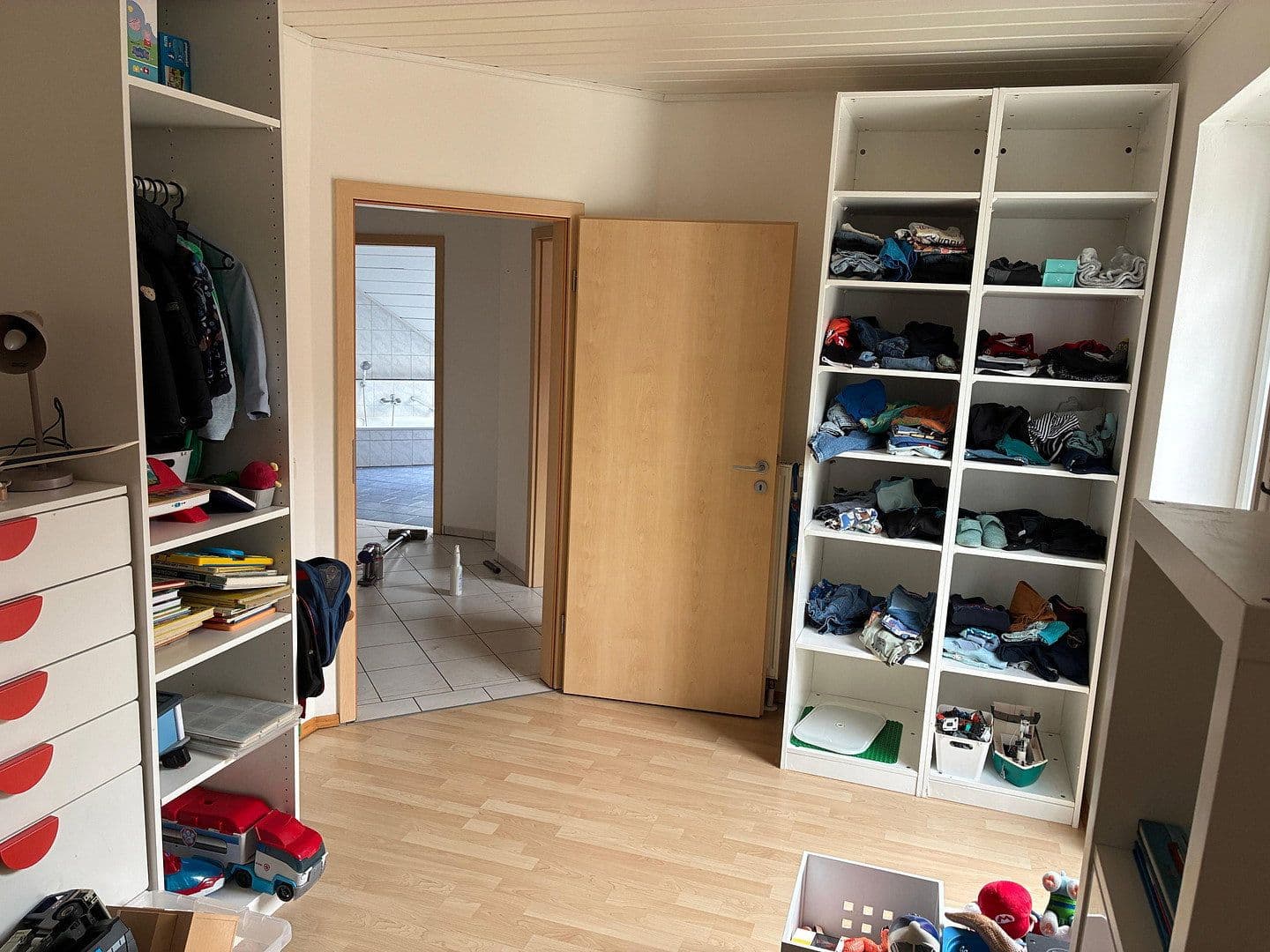 Pronájem domu 145 m², pozemek 264 m², Am Fohlenhof 26a, Geisenfeld, Bavorsko Pronájem domu 145 m², pozemek 264 m², Am Fohlenhof 26a, Geisenfeld, Bavorsko