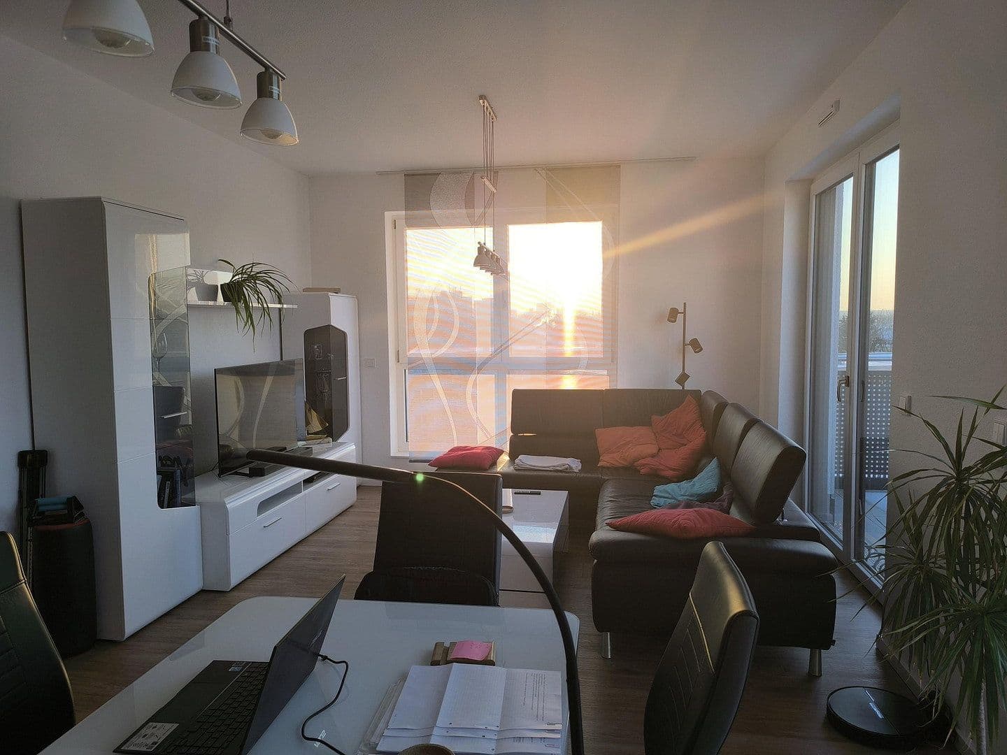 Prodej bytu 3+1 86 m², Frankfurt, Hessen Prodej bytu 3+1 86 m², Frankfurt, Hessen