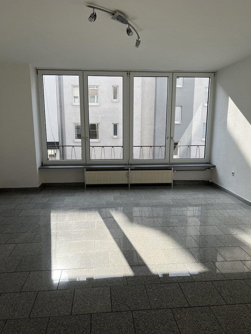 Pronájem bytu 4+1 80 m², Hagen, Severní Porýní-Vestfálsko Pronájem bytu 4+1 80 m², Hagen, Severní Porýní-Vestfálsko